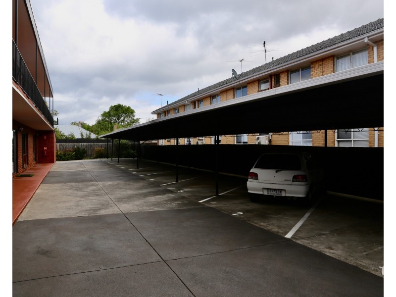 8/95 Melbourne Road, Williamstown VIC 3016