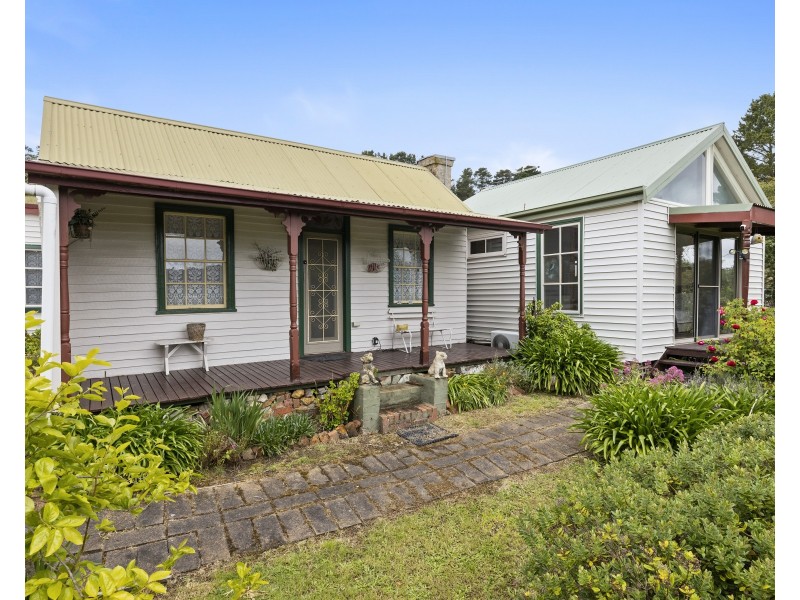 71 DUKE STREET, Daylesford VIC 3460