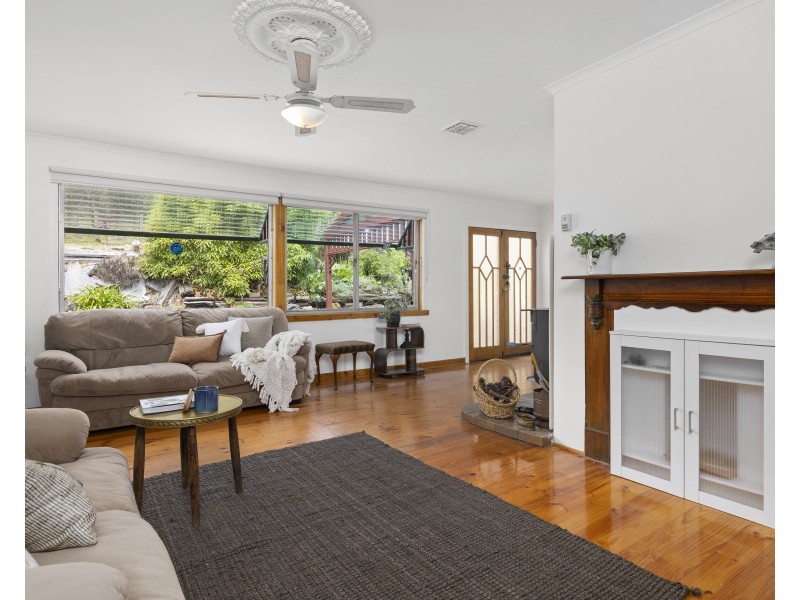 71 DUKE STREET, Daylesford VIC 3460