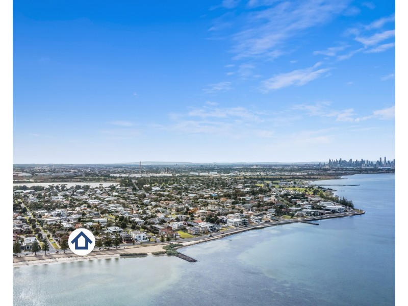 1/109 Esplanade, Altona VIC 3018
