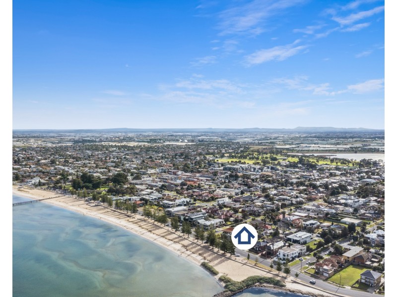 1/109 Esplanade, Altona VIC 3018