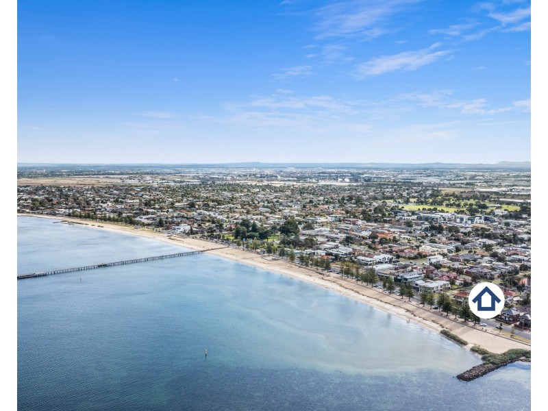 1/109 Esplanade, Altona VIC 3018
