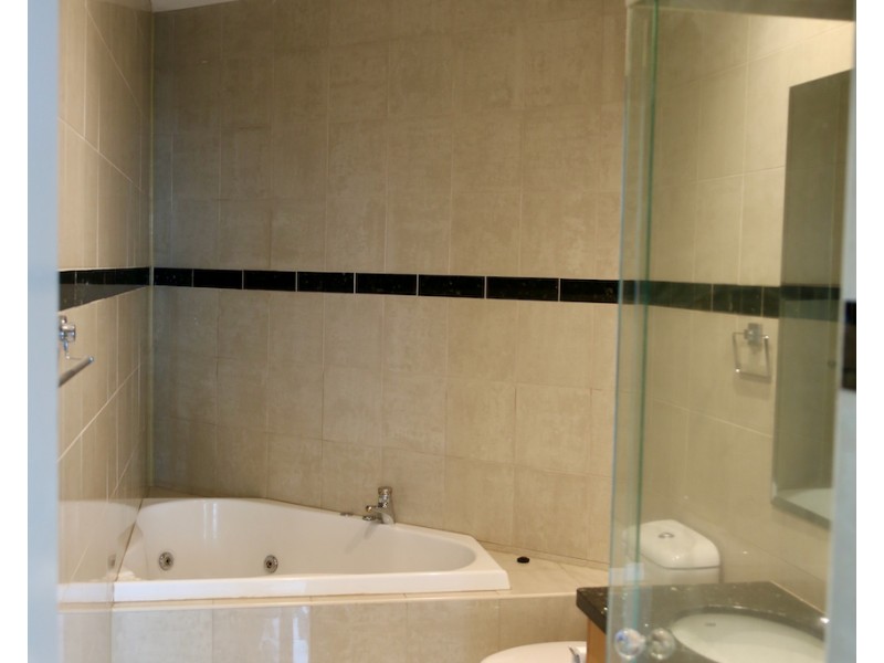 1/109 Esplanade, Altona VIC 3018