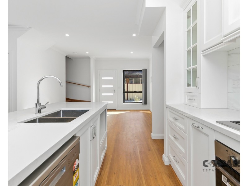 b/7 Grace Street, Laverton VIC 3028