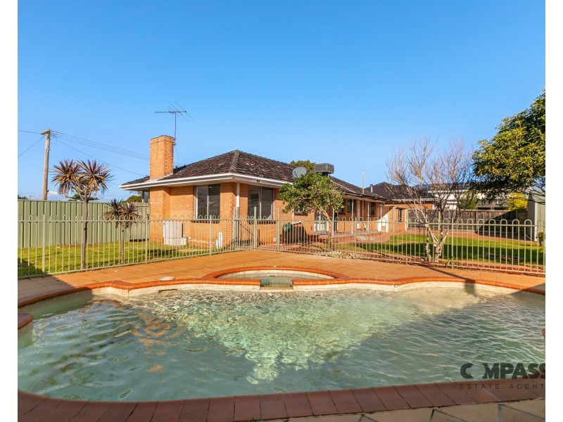 1 BEACH STREET, Seaholme VIC 3018