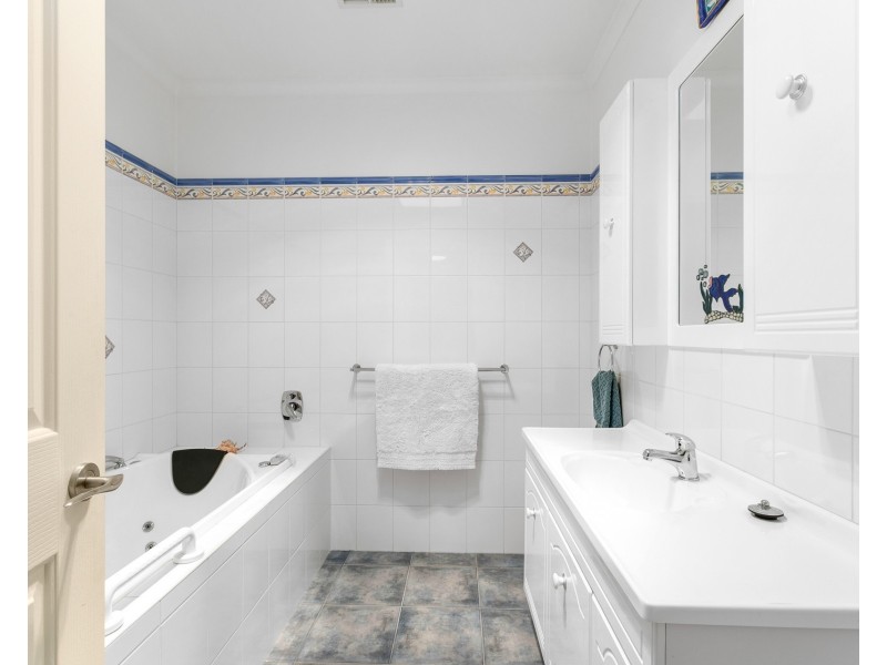 46B QUEEN STREET, Seaholme VIC 3018