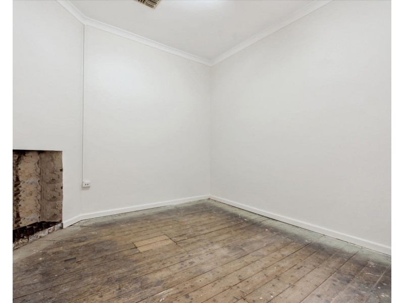 174 BUCKLEY STREET, Essendon VIC 3040