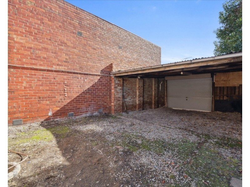 174 BUCKLEY STREET, Essendon VIC 3040