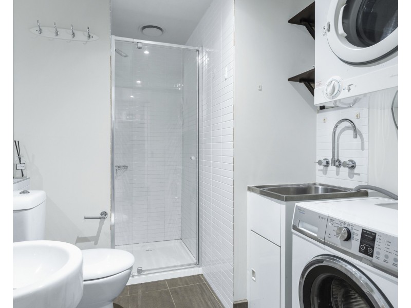 807/253 Franklin Street, Melbourne VIC 3000