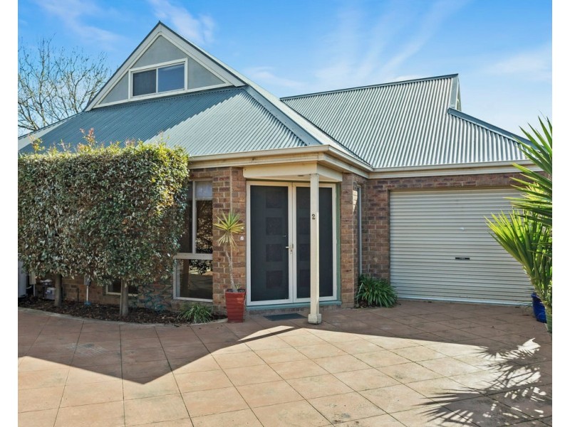 2/275 QUEEN STREET, Altona VIC 3018
