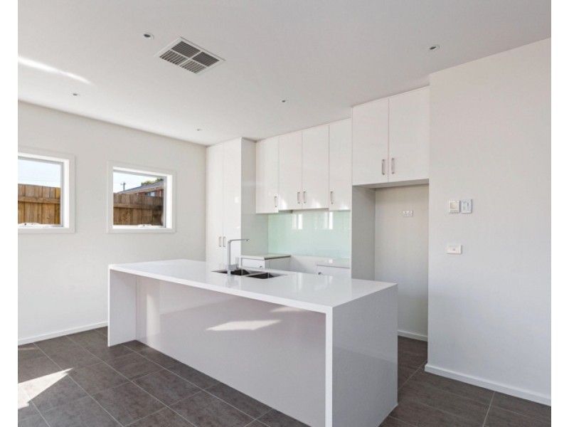 3/33 Mulga Street, Altona VIC 3018