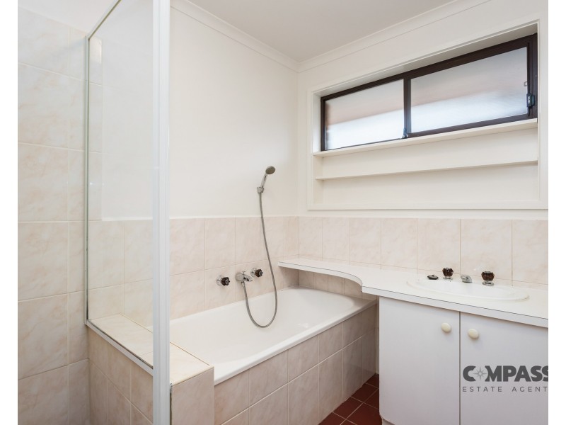 22 ALBATROSS AVENUE, Werribee VIC 3030