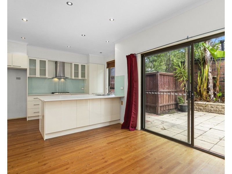 1/41 LOWE AVENUE, Altona VIC 3018