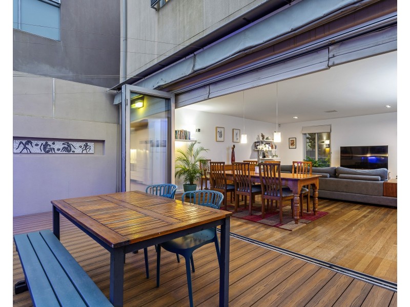 95 ELPHIN STREET, Newport VIC 3015