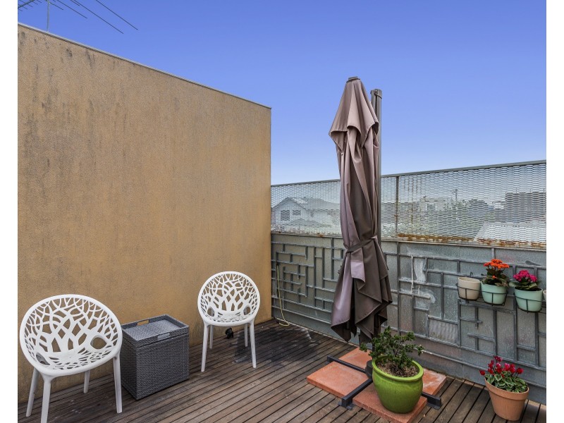 95 ELPHIN STREET, Newport VIC 3015