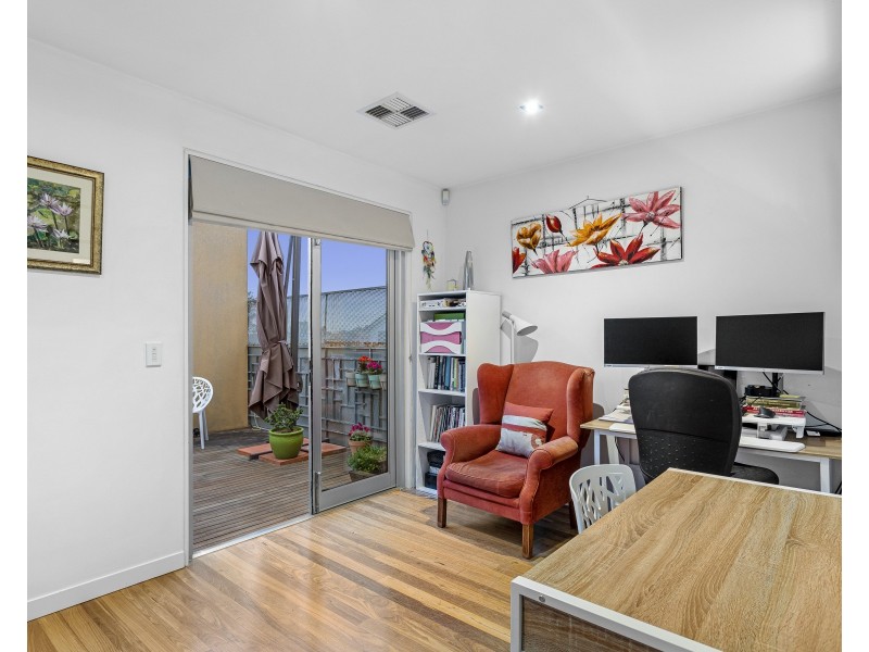 95 ELPHIN STREET, Newport VIC 3015