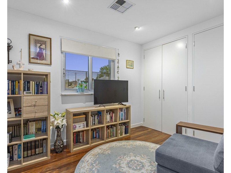 95 ELPHIN STREET, Newport VIC 3015