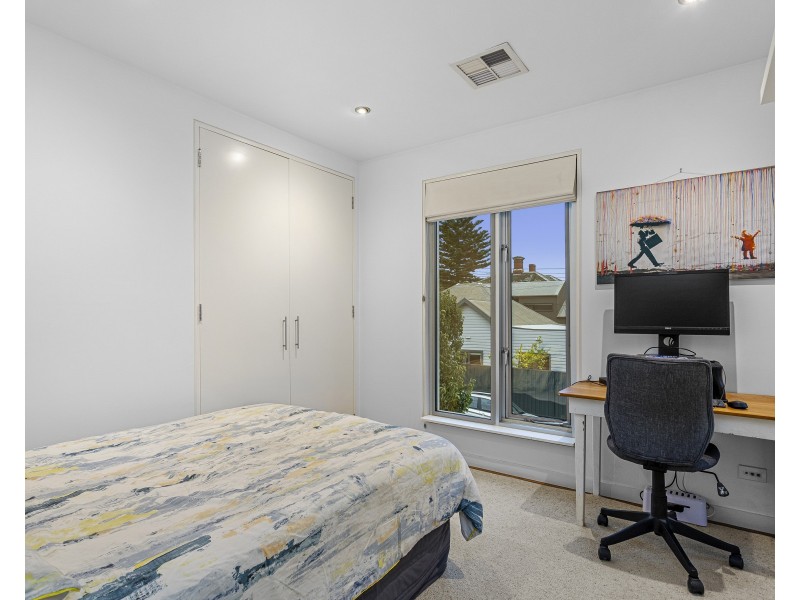 95 ELPHIN STREET, Newport VIC 3015