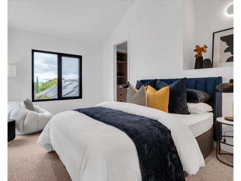 15b Curtin Court, Altona VIC 3018