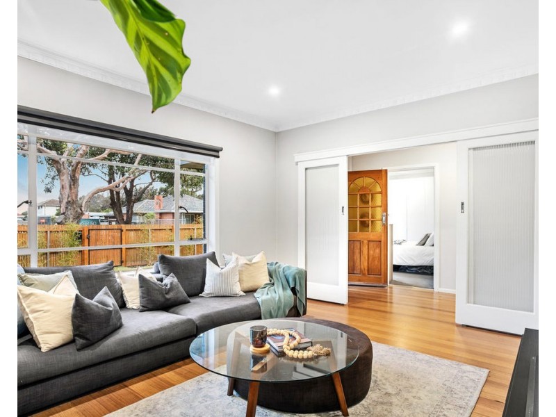 9 Delmont Avenue, Altona VIC 3018