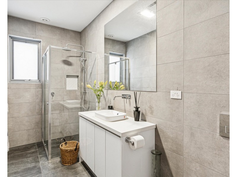 21 BLYTH STREET, Altona VIC 3018