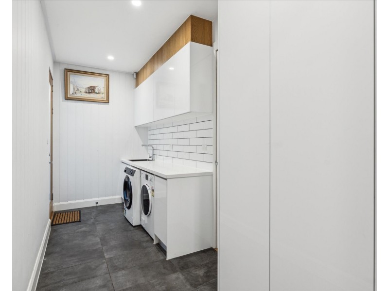 21 BLYTH STREET, Altona VIC 3018