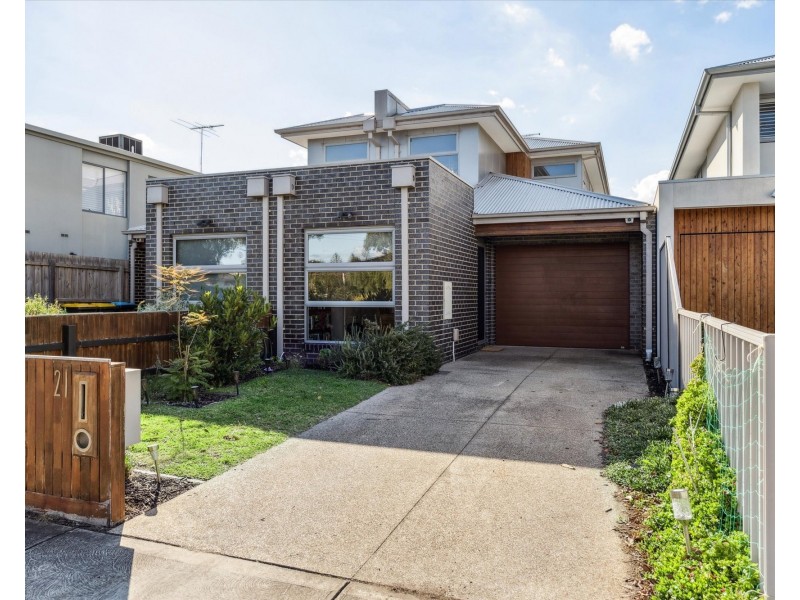 21 BLYTH STREET, Altona VIC 3018