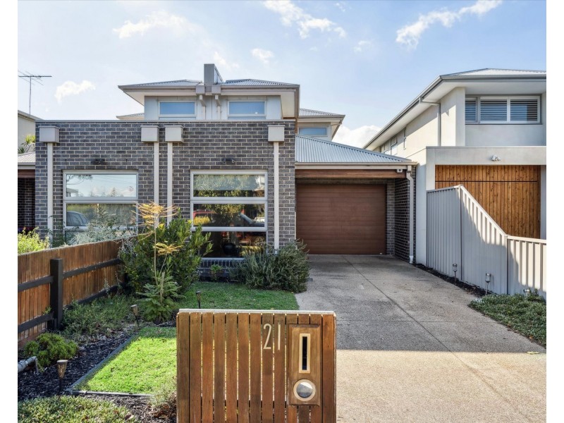 21 BLYTH STREET, Altona VIC 3018