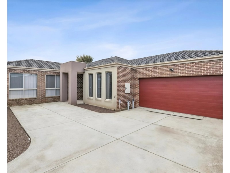 8 LUNN COURT, Altona Meadows VIC 3028