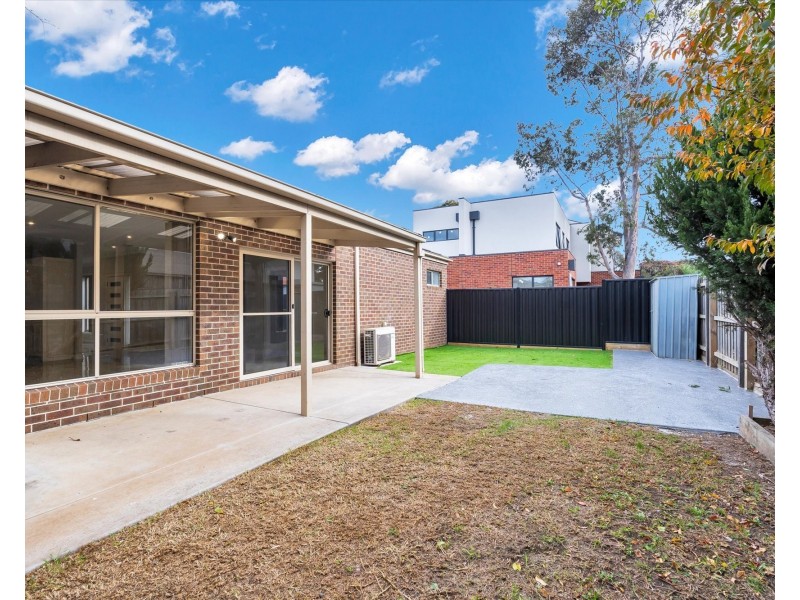 8 LUNN COURT, Altona Meadows VIC 3028