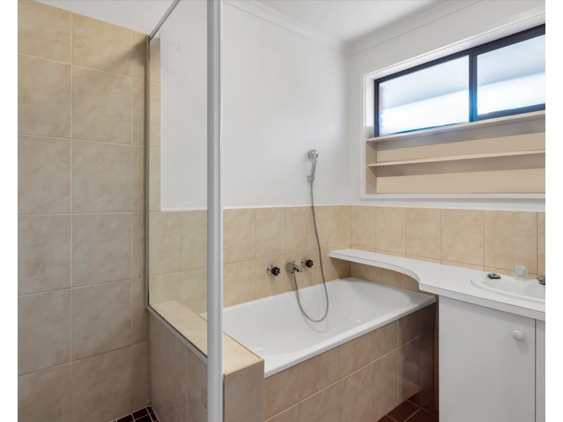 22 ALBATROSS AVENUE, Werribee VIC 3030