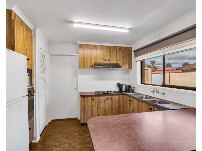 22 ALBATROSS AVENUE, Werribee VIC 3030