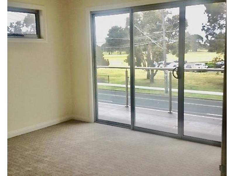62 SARGOOD STREET, Altona VIC 3018