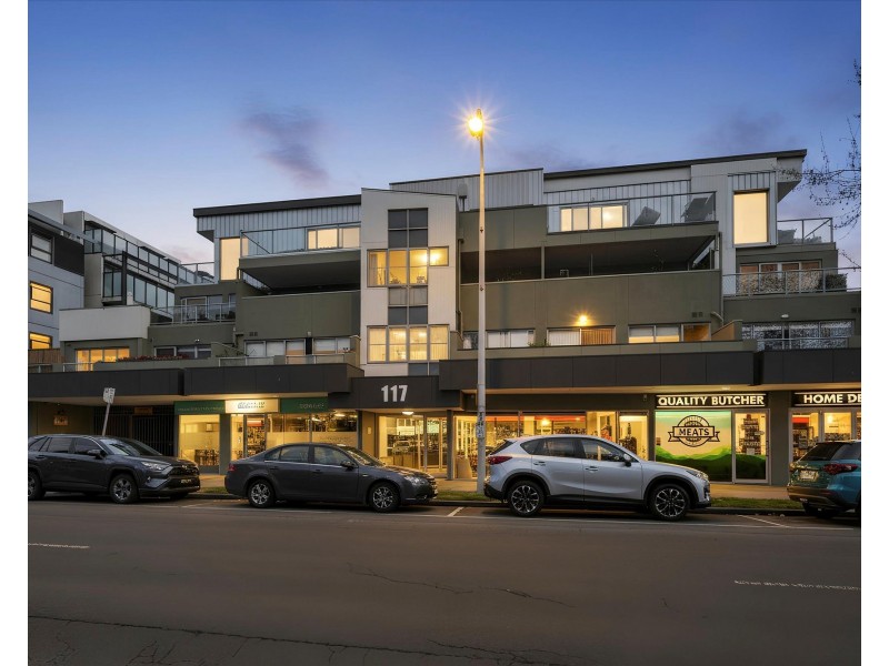 104/117 PIER STREET, Altona VIC 3018