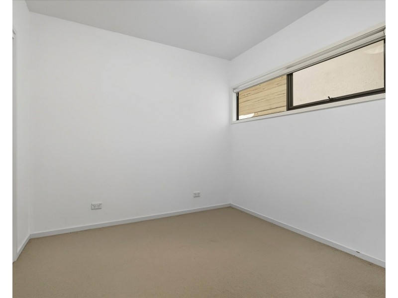 214/80 ORMOND STREET, Kensington VIC 3031