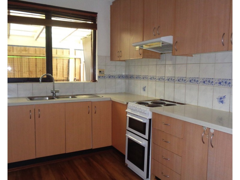 4/35 ROSE STREET, Altona VIC 3018