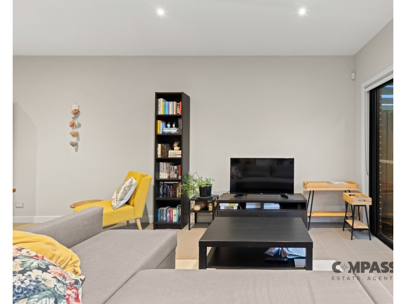 4/37 WREN STREET, Altona VIC 3018