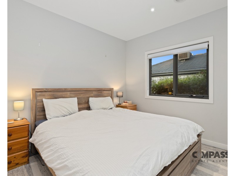 4/37 WREN STREET, Altona VIC 3018