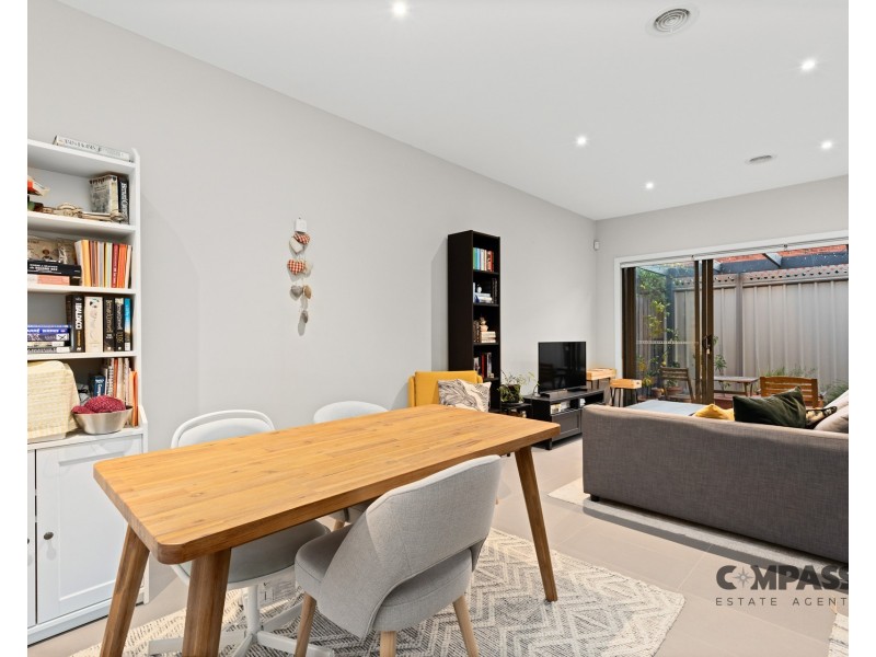 4/37 WREN STREET, Altona VIC 3018