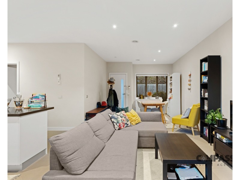 4/37 WREN STREET, Altona VIC 3018