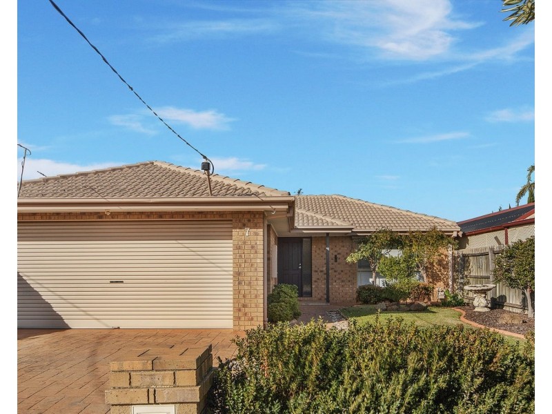 Altona Meadows VIC 3028