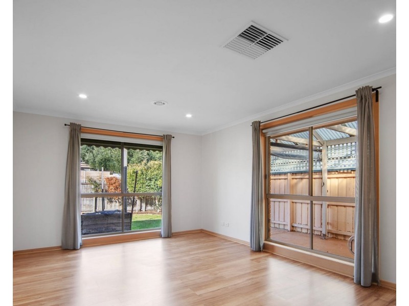 Altona Meadows VIC 3028