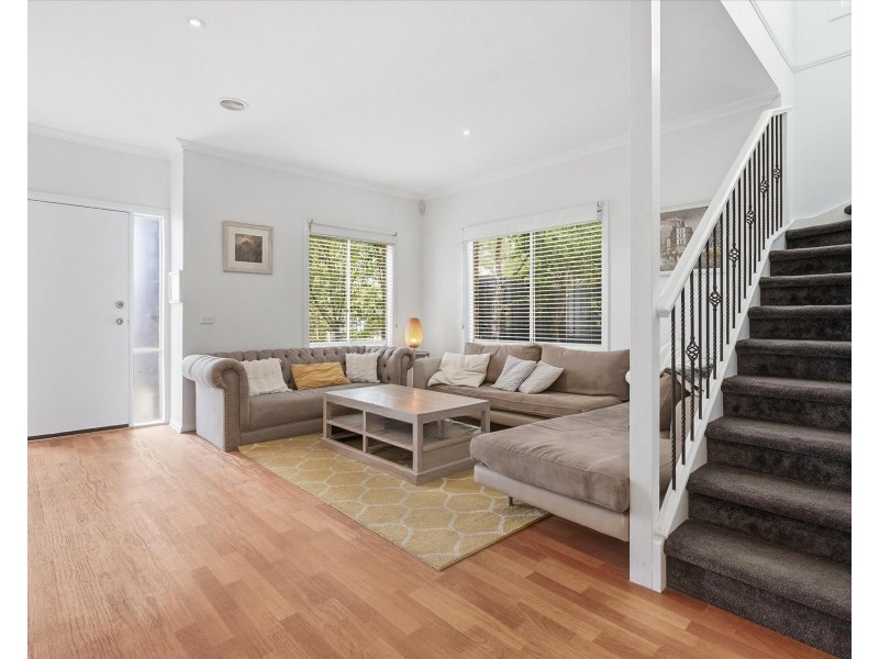 1/5 HOSKEN STREET, Altona Meadows VIC 3028