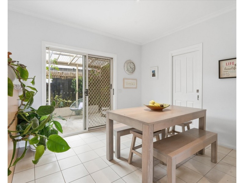1/5 HOSKEN STREET, Altona Meadows VIC 3028