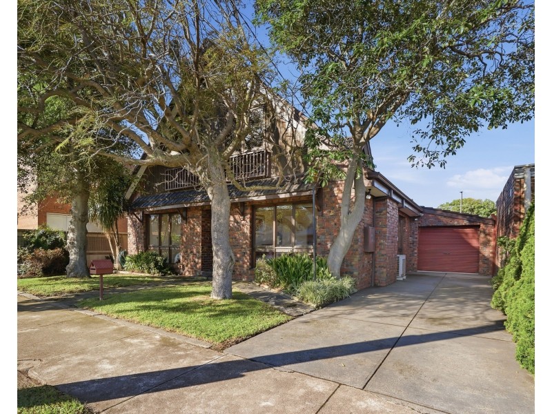 14 SEVES STREET, Altona VIC 3018