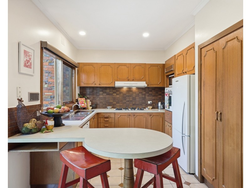 14 SEVES STREET, Altona VIC 3018