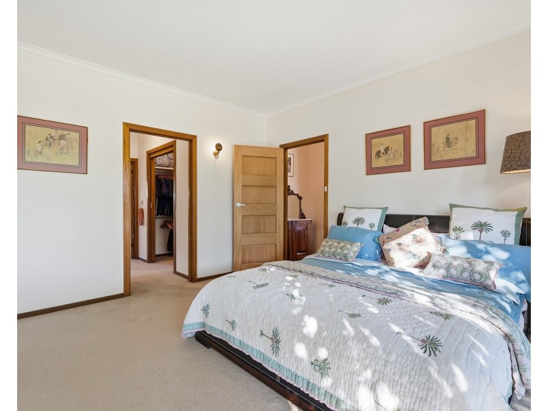 14 SEVES STREET, Altona VIC 3018