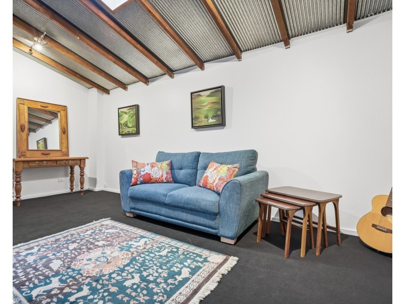 14 SEVES STREET, Altona VIC 3018