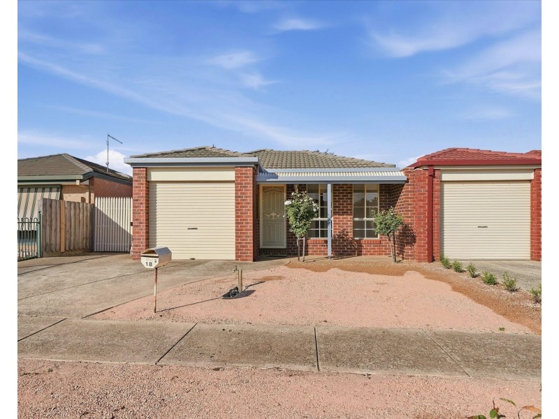18 PROVENCE GROVE, Hoppers Crossing VIC 3029
