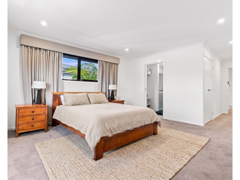 2A UPTON STREET, Altona VIC 3018
